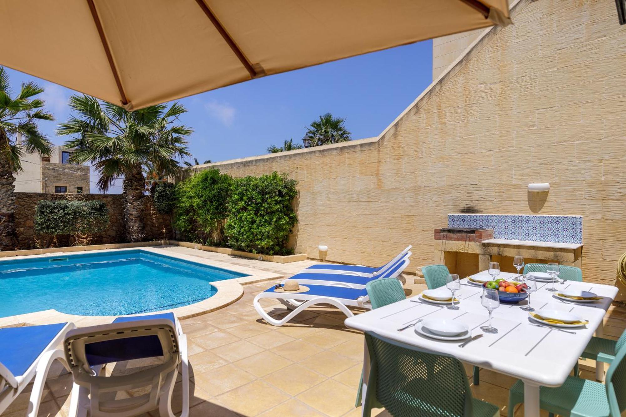 Dar Ta' Censina Villa With Private Pool 加斯利 外观 照片